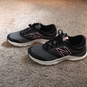 New Balance Cross Trainers-8.5 wide